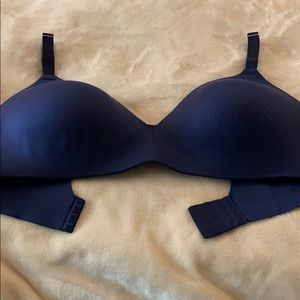 Soma Navy Blue Wire-free Molded Cup Tshirt Bra 40C
